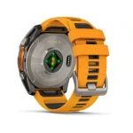 spordikell-garmin-fenix-8-51mm-amoled-sapphire-titanium-with-orange-band-010-02905-11
