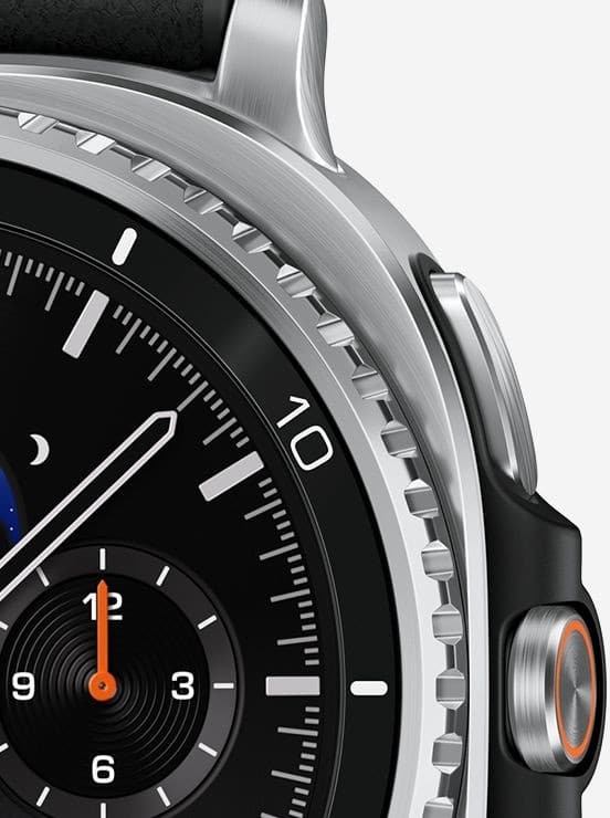Samsung Galaxy Watch8 Classic, 46 mm – tagantvaade – Nutisormused